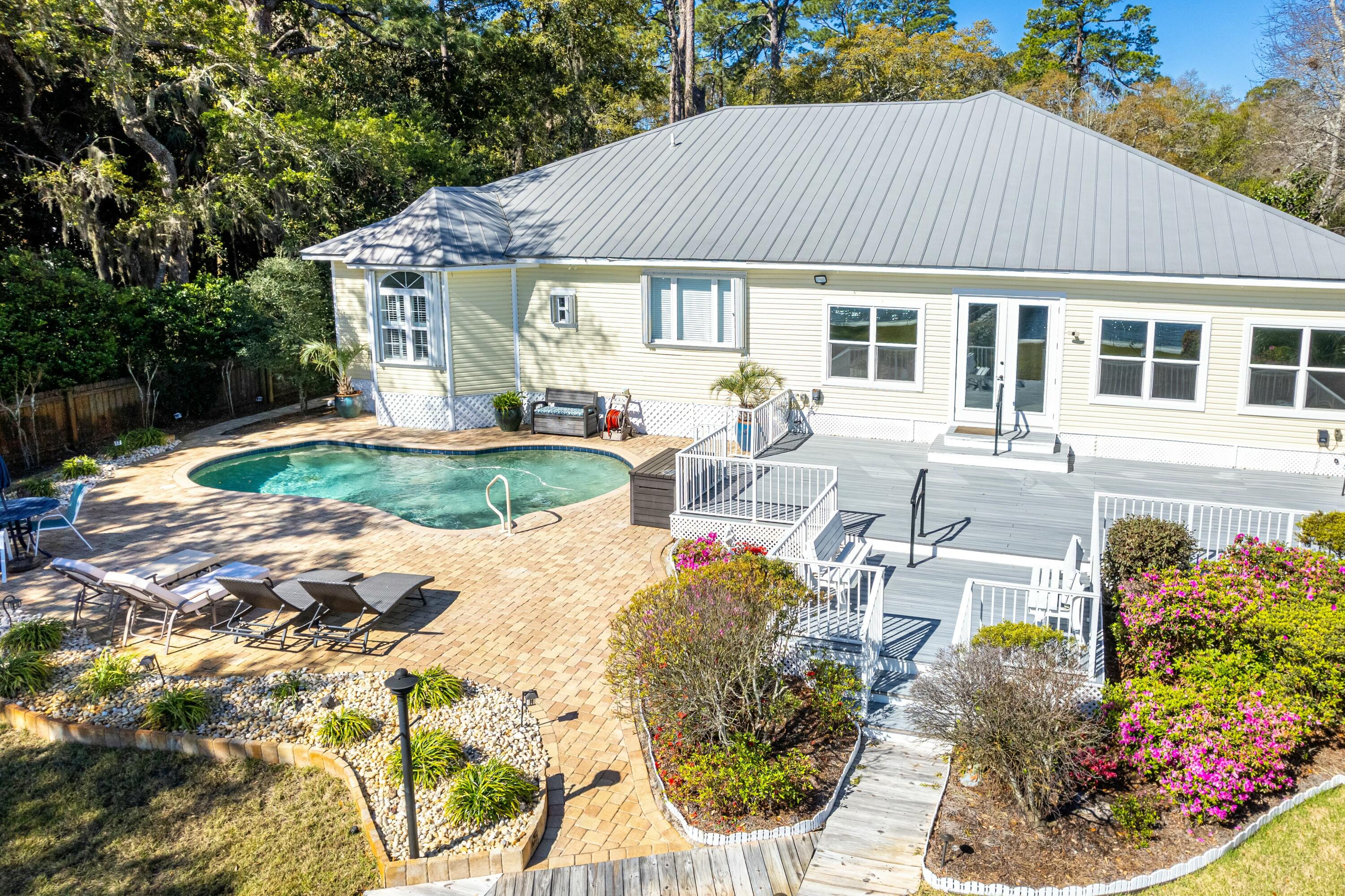 FISCHERS LANDING - Residential