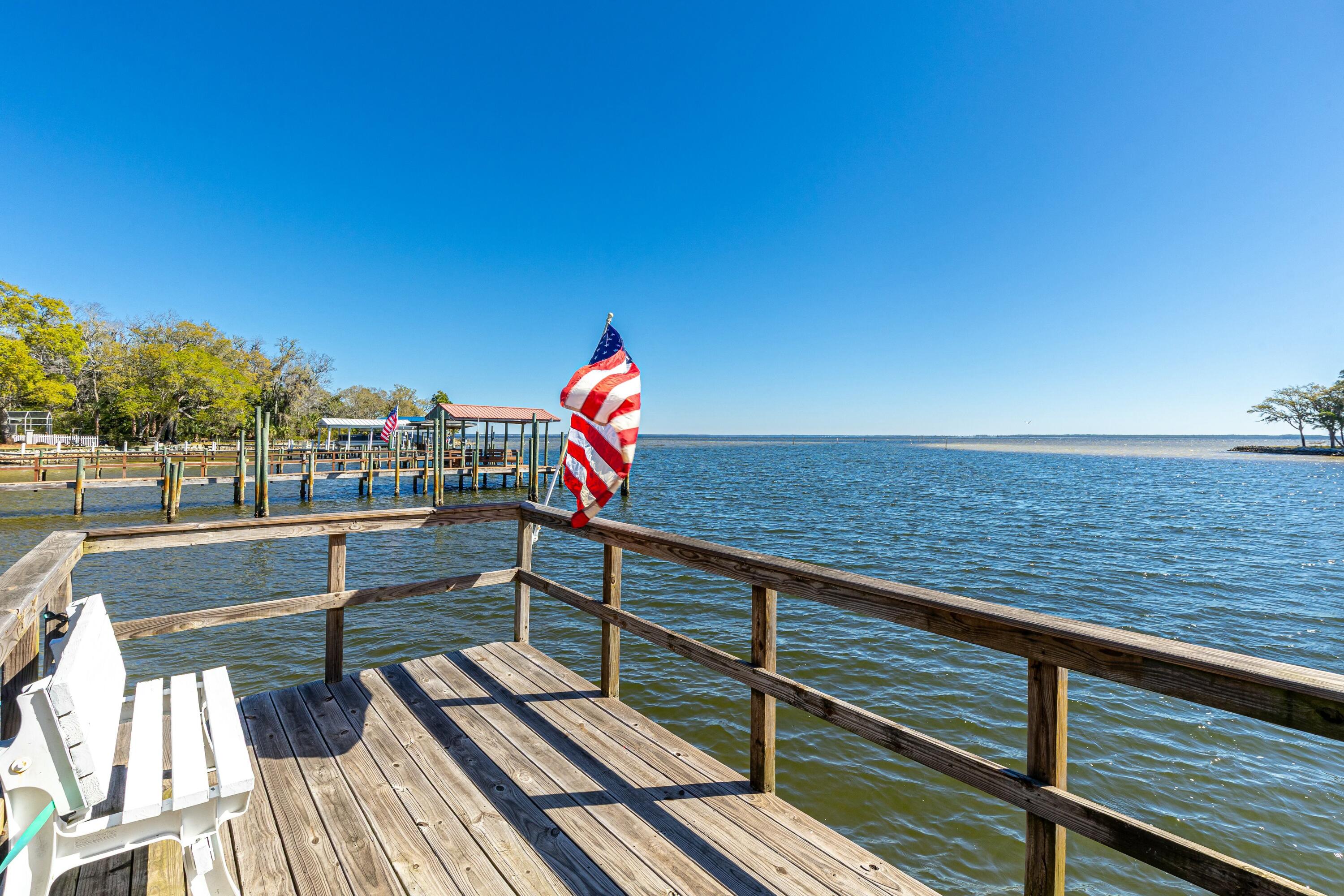 FISCHERS LANDING - Residential