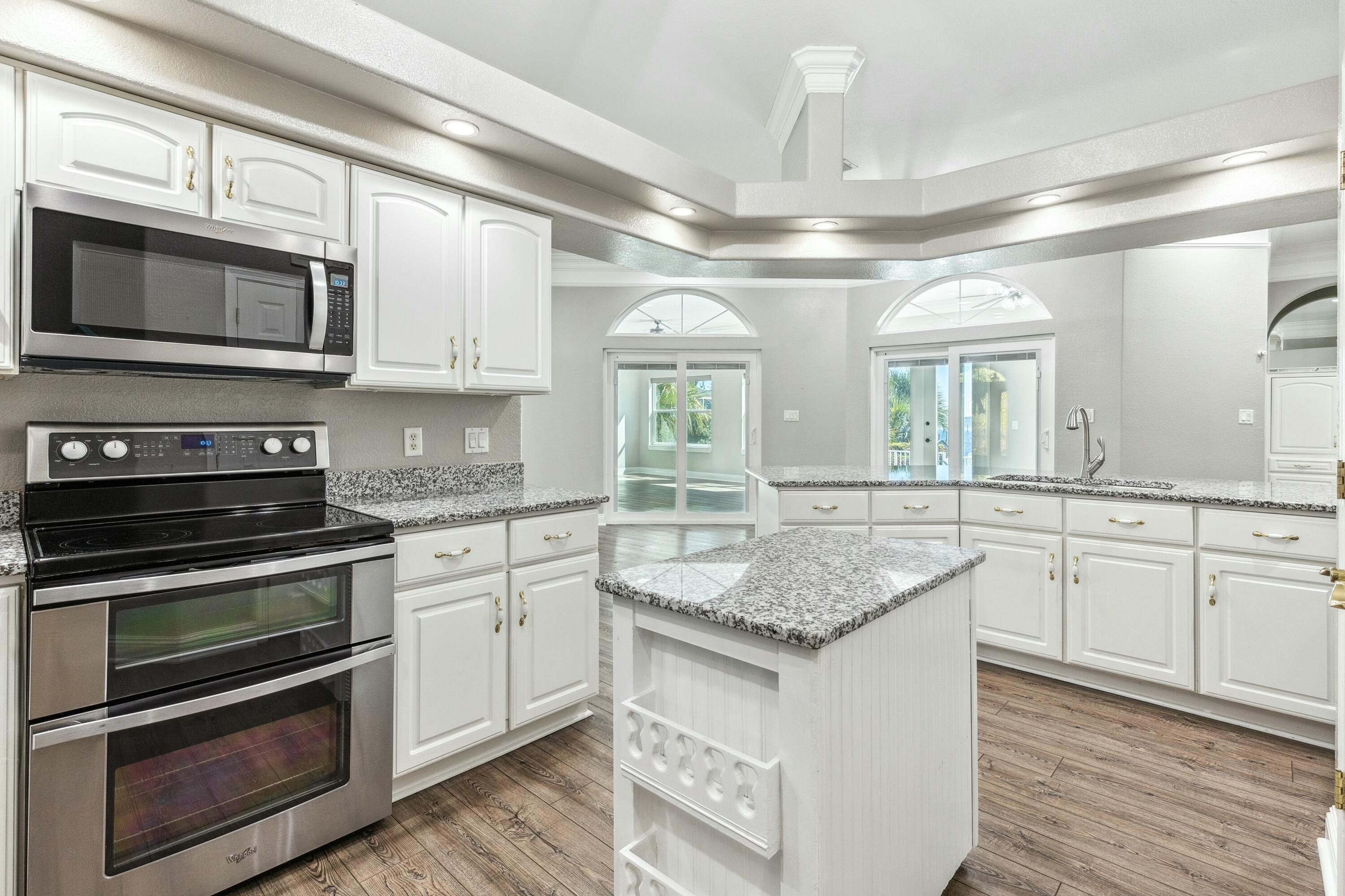 FISCHERS LANDING - Residential