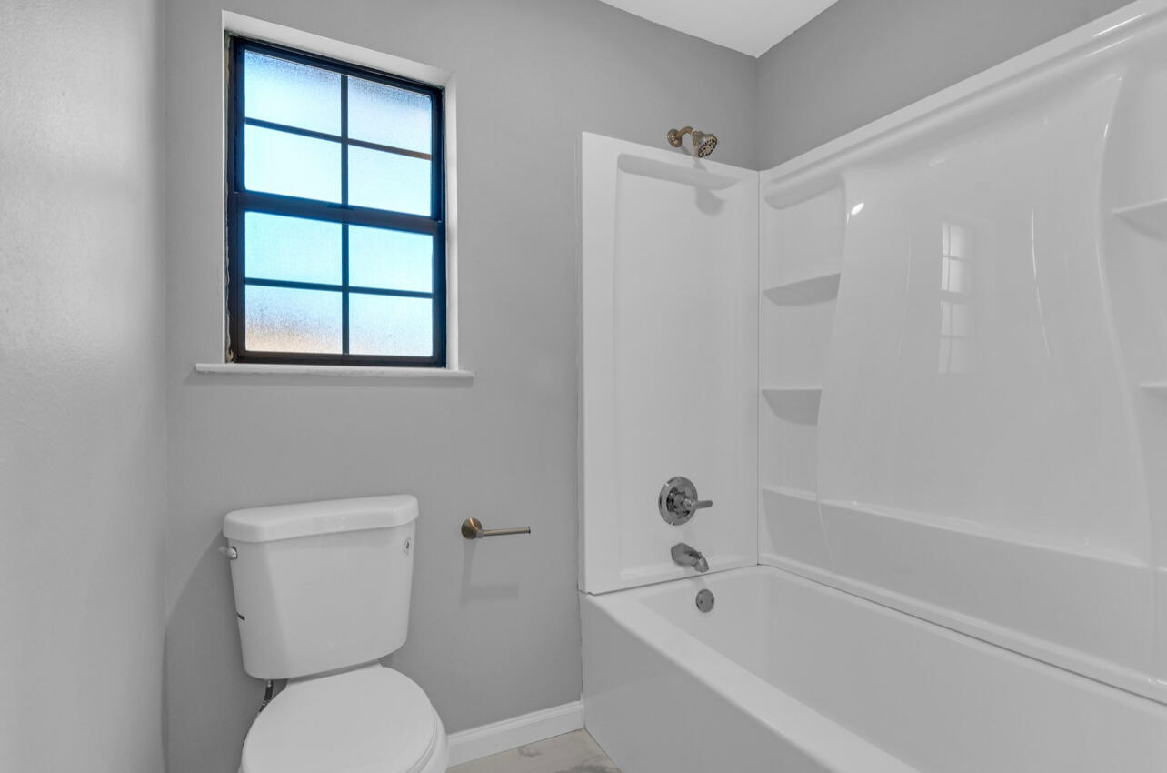 KINGSWOOD ESTATES - Residential