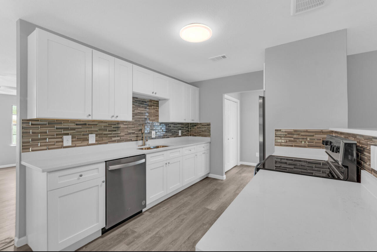 KINGSWOOD ESTATES - Residential