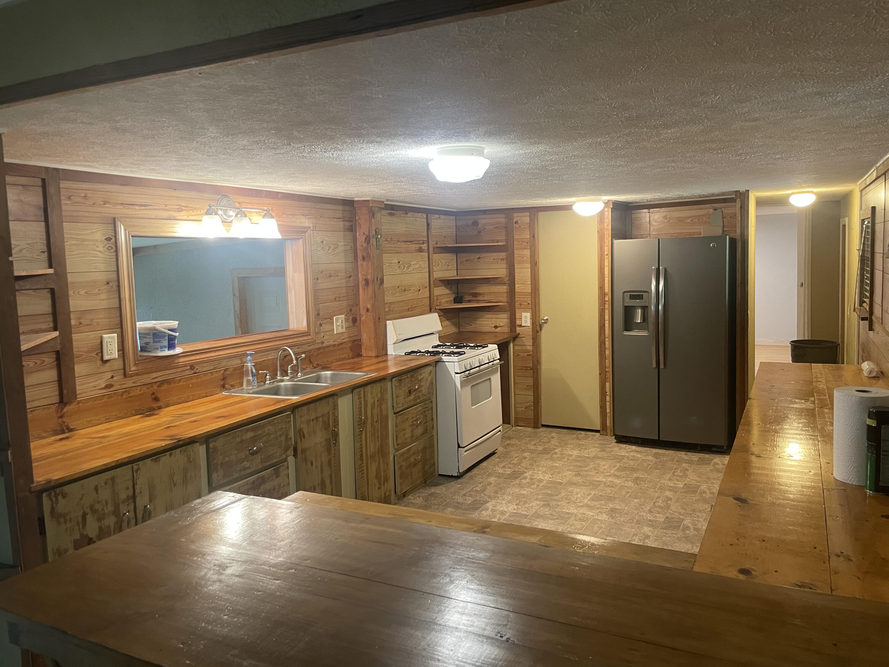 Redbug lane - Residential