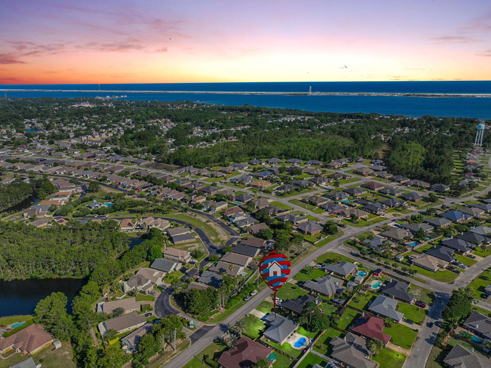 CREETWOODS - Residential