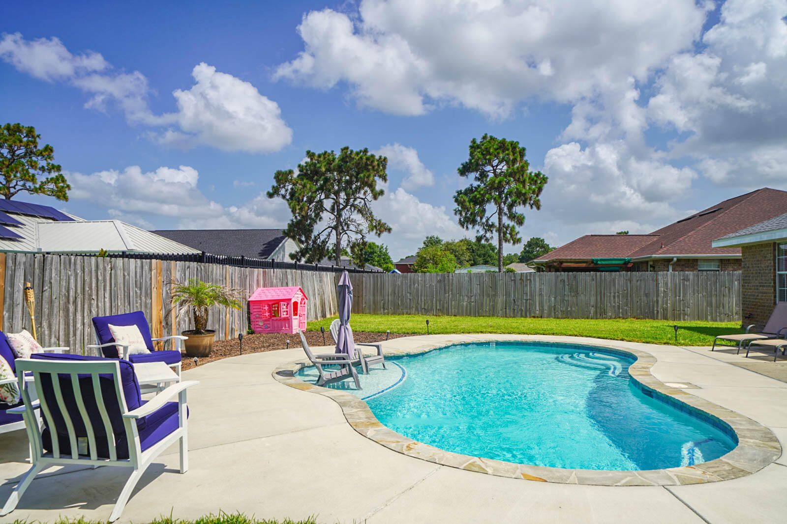 CREETWOODS - Residential