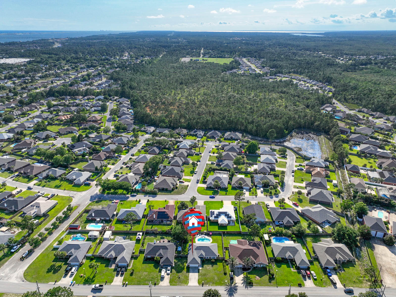 CREETWOODS - Residential