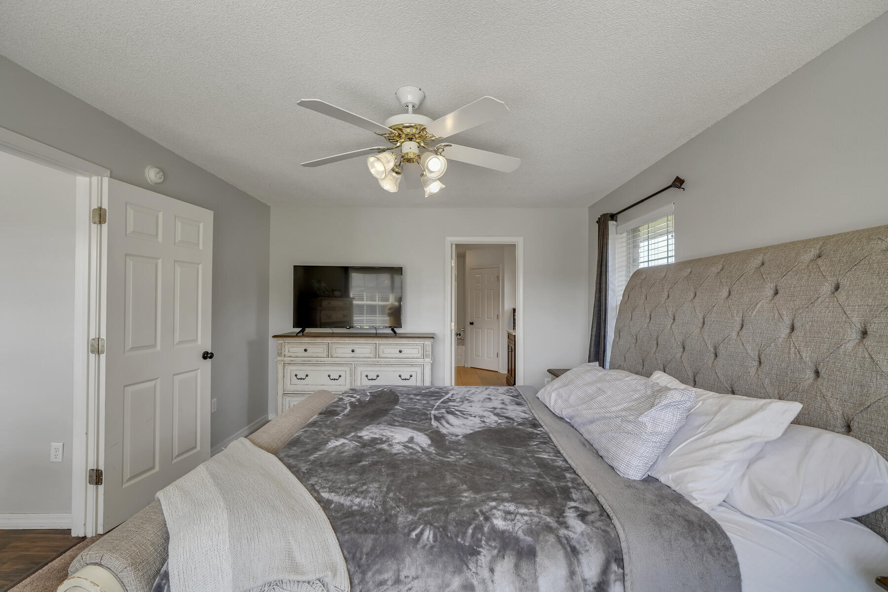 CREETWOODS - Residential