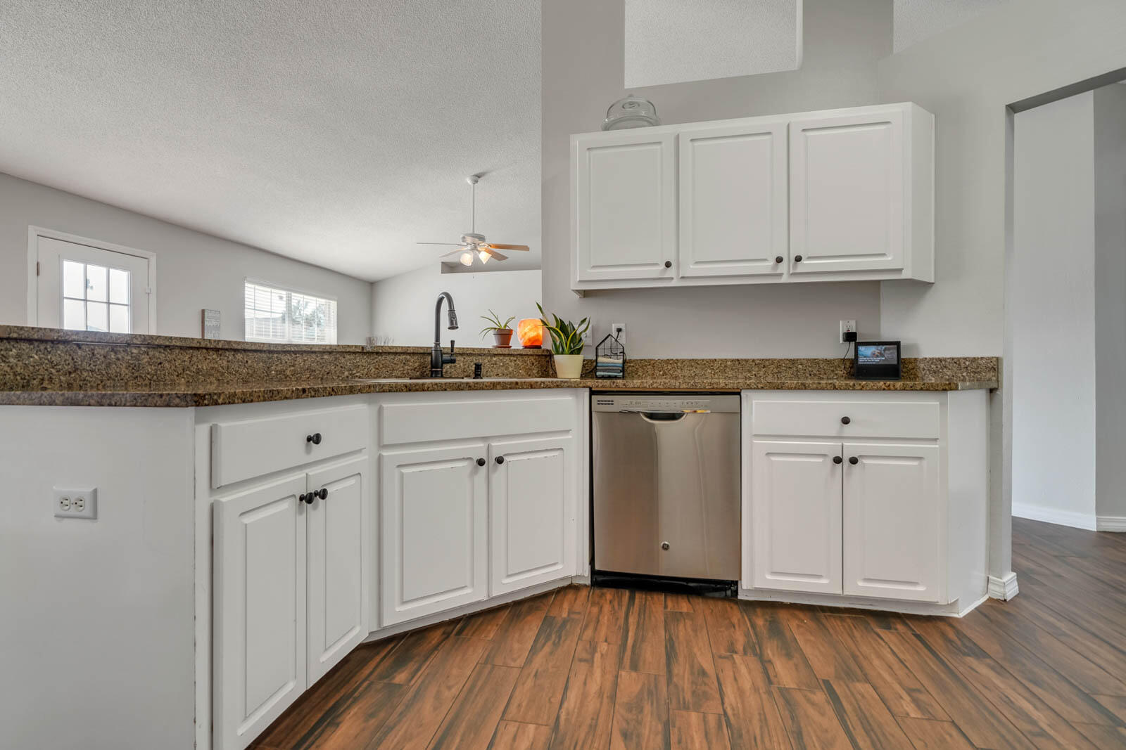 CREETWOODS - Residential