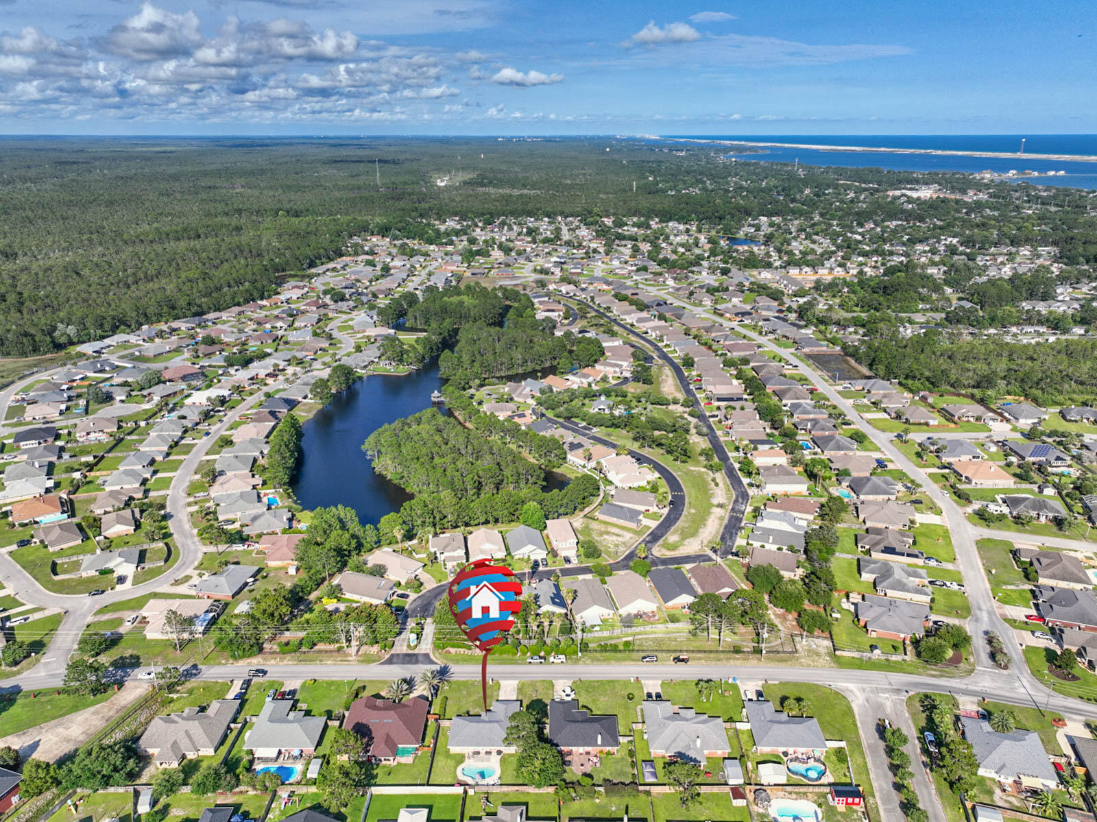 CREETWOODS - Residential