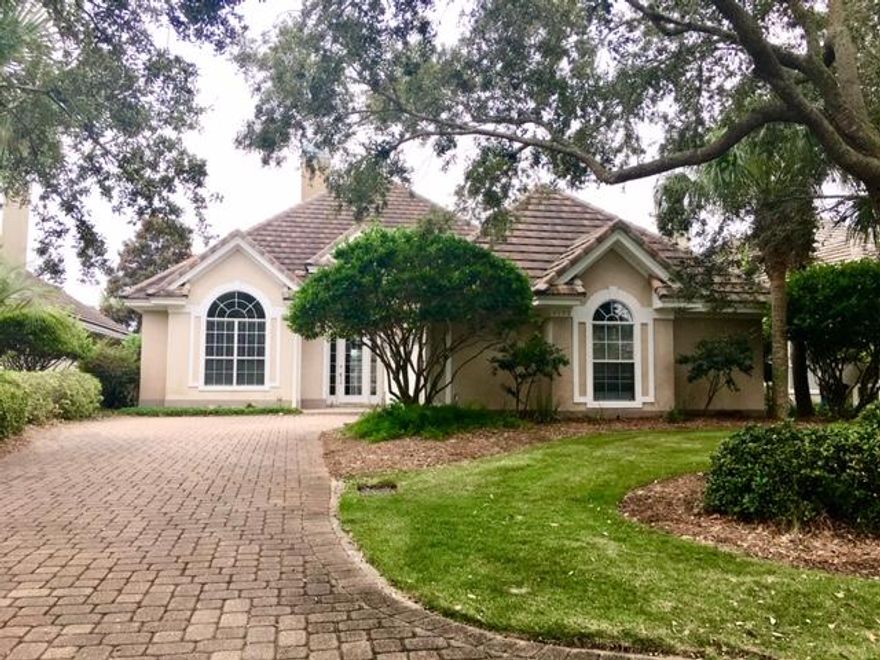Move In by 11.15.19 and receive $250.00 off first full month rent; Enjoy living in the gated community of Regatta Bay when you lease this 3BR/3.5BA home in Destin, Florida. Enjoy several upgraded interior features including gas fireplace, raised ceilings and large kitchen with center island. The master bedroom includes a walk-in closet and bathroom with whirlpool bath, walk-in shower and double vanities. Flooring includes hardwood and tile. When you rent this home you'll be able to indulge in the lovely amenities of Regatta Bay as well including access to the golf course, community pool, walking paths tennis courts and more. The home overlooks one of the beautiful lakes, as well. Pet negotiable to small dogs under 25 lbs. 7 month lease with option to renew offered.
