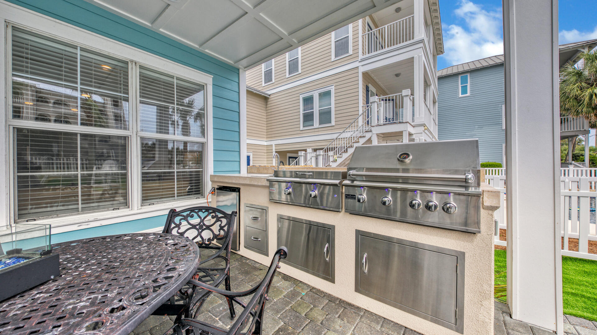 CRYSTAL BEACH - Residential