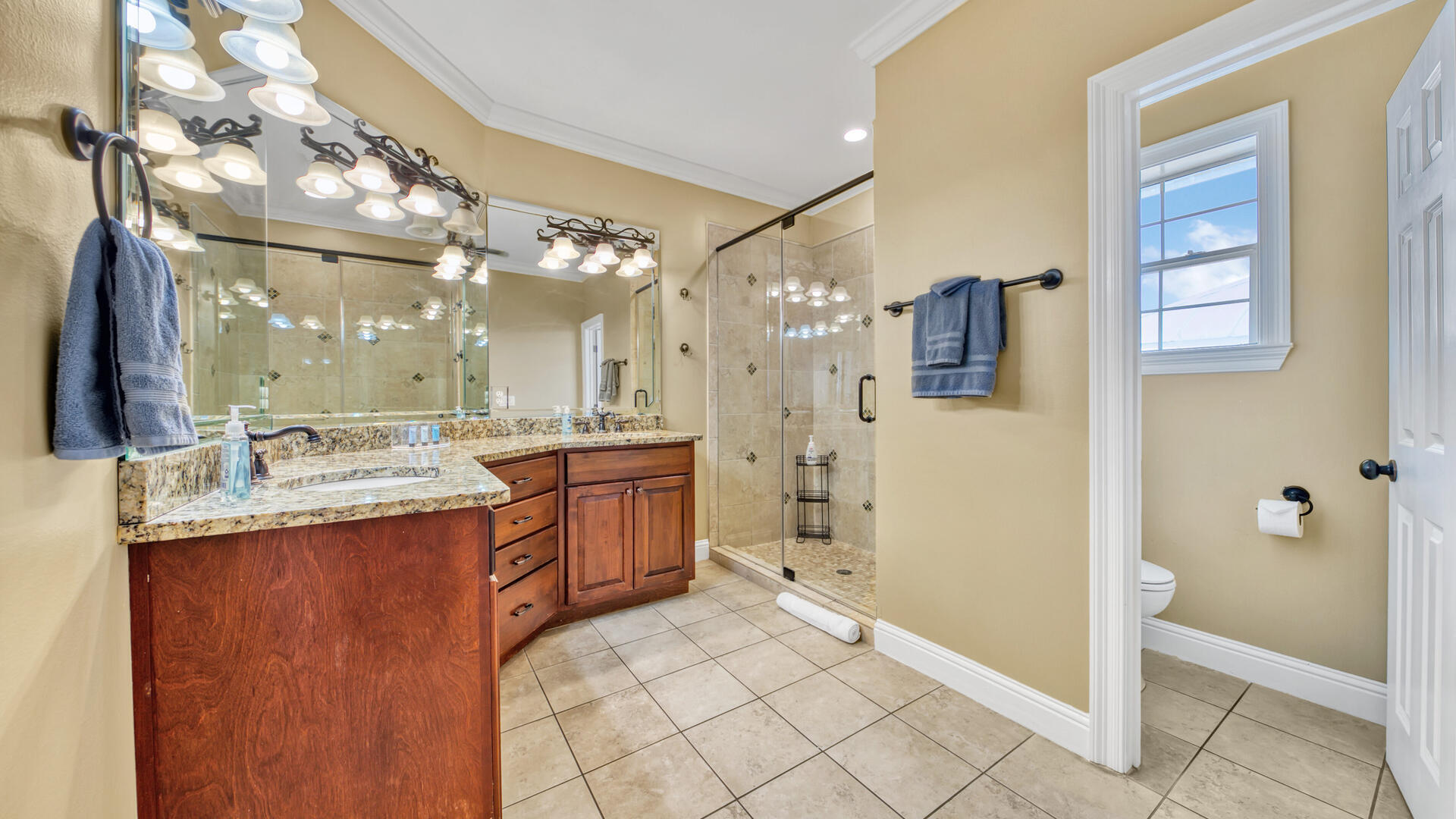 CRYSTAL BEACH - Residential