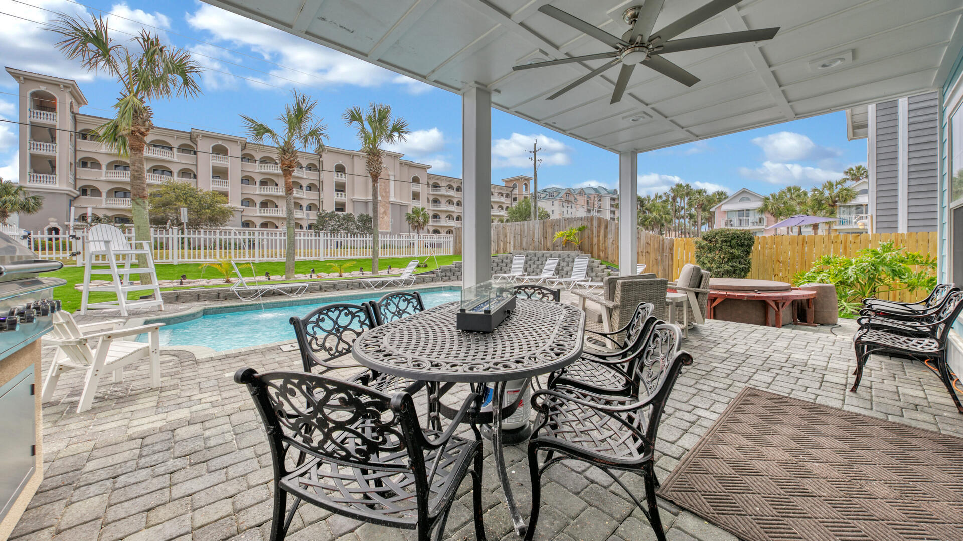 CRYSTAL BEACH - Residential