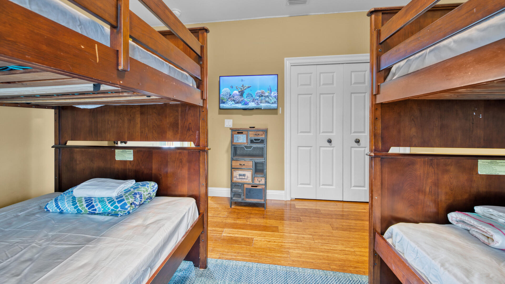 CRYSTAL BEACH - Residential