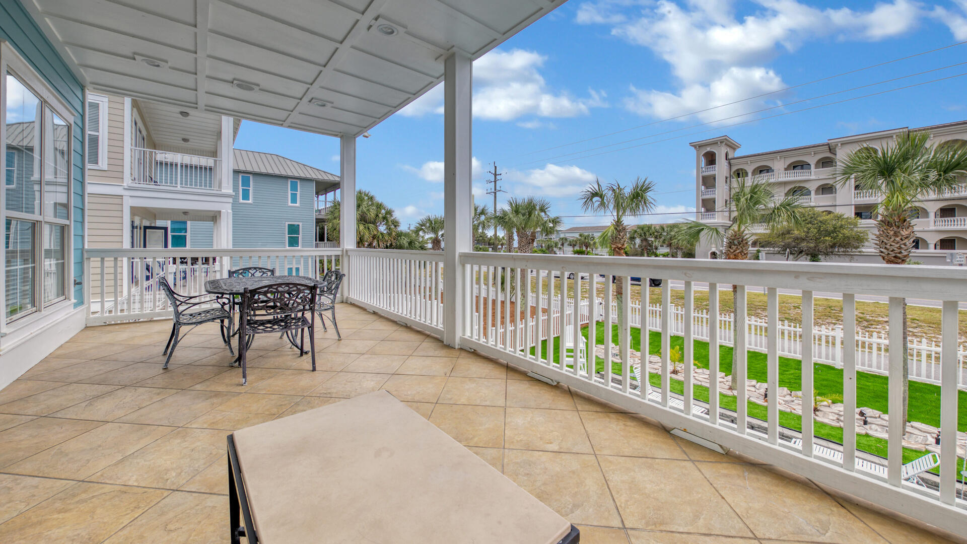 CRYSTAL BEACH - Residential