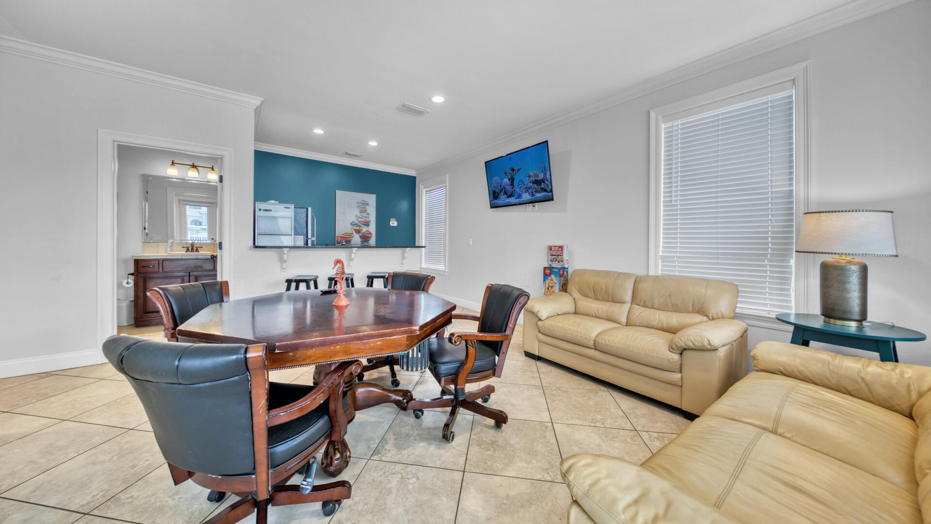 CRYSTAL BEACH - Residential