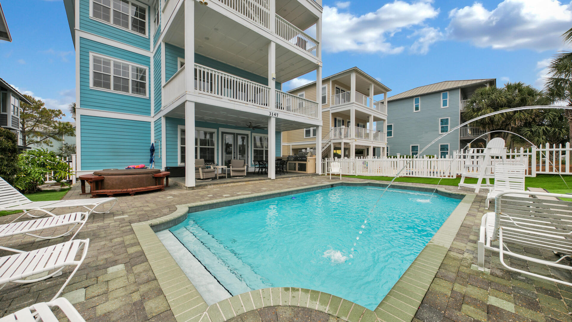 CRYSTAL BEACH - Residential