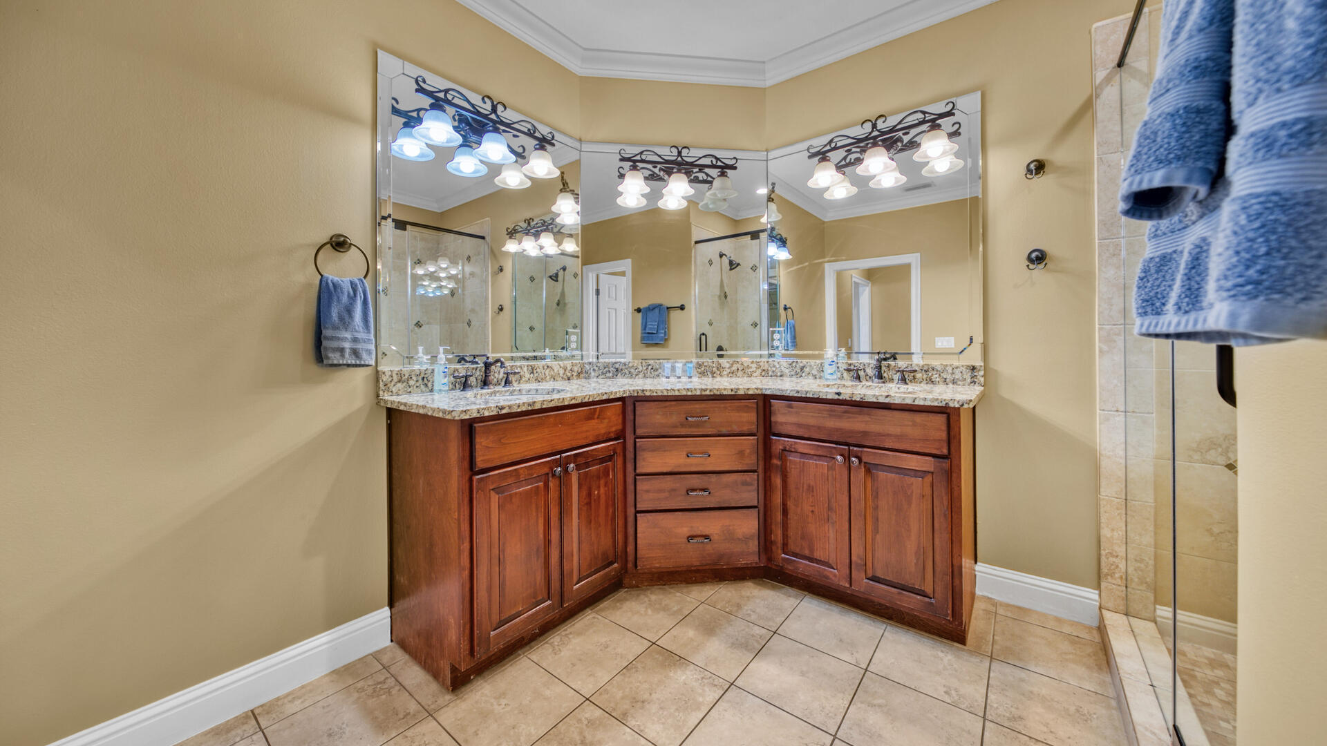 CRYSTAL BEACH - Residential