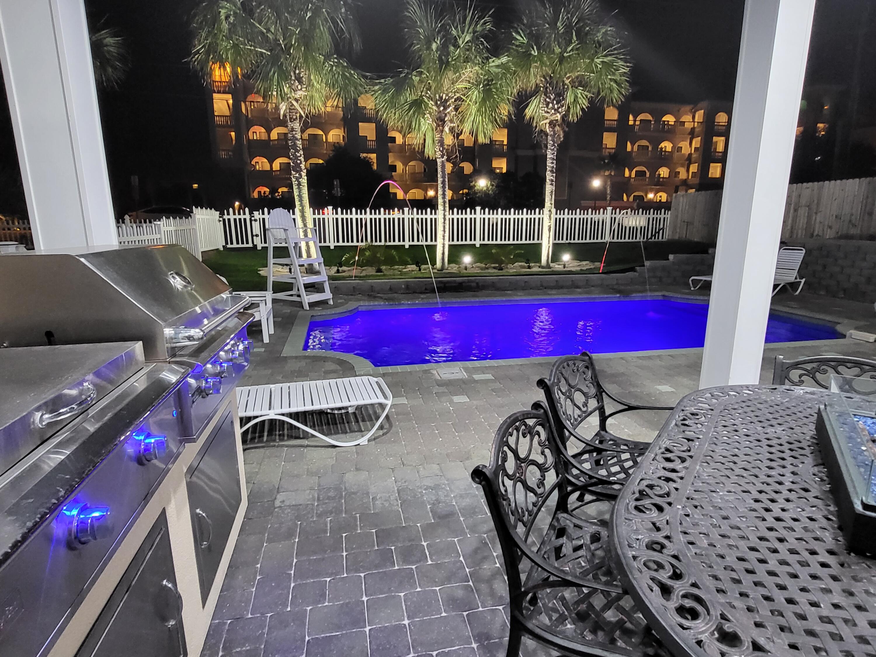 CRYSTAL BEACH - Residential