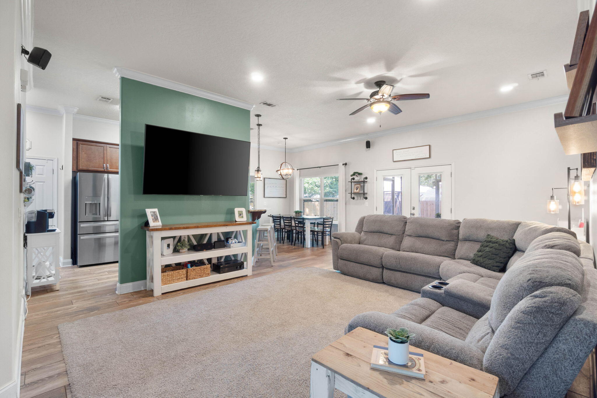 WYNNHAVEN BEACH - Residential