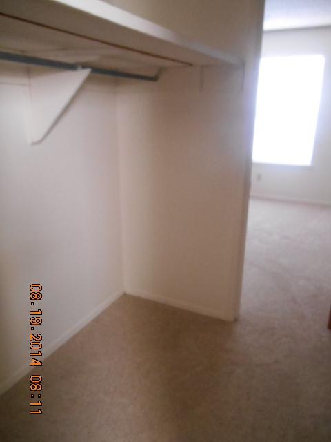 MONTAGE MANOR - Residential Lease