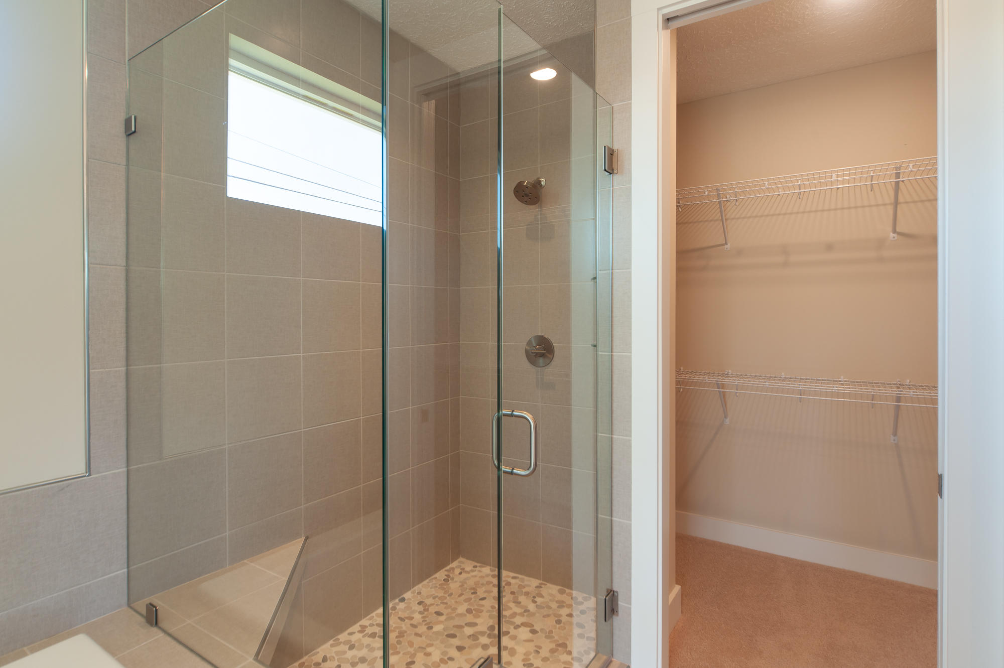 JAMAICAN LAKE CONDOS - Residential