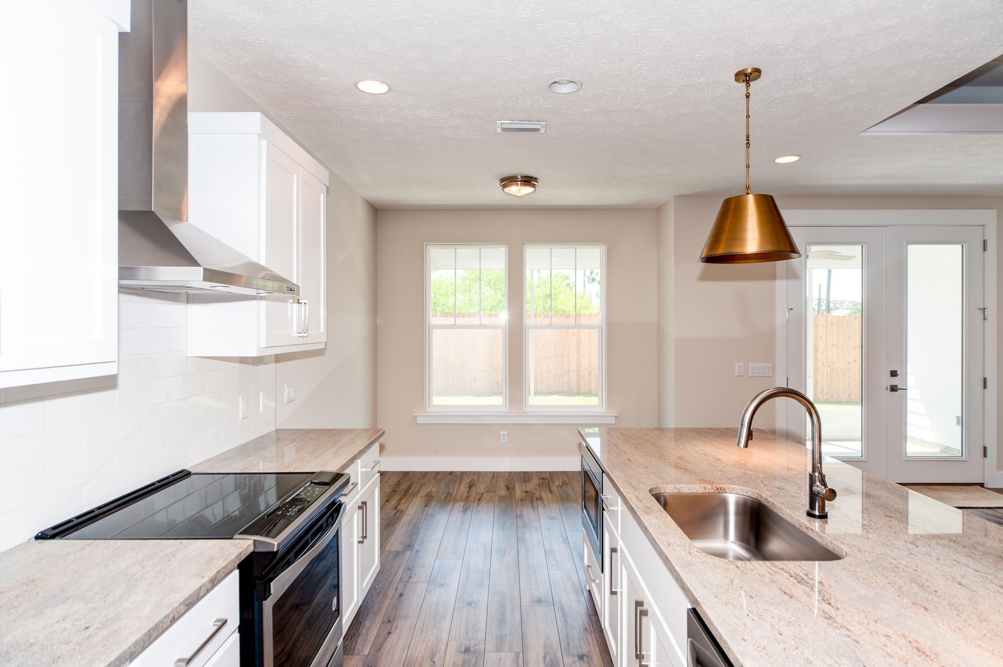 JAMAICAN LAKE CONDOS - Residential