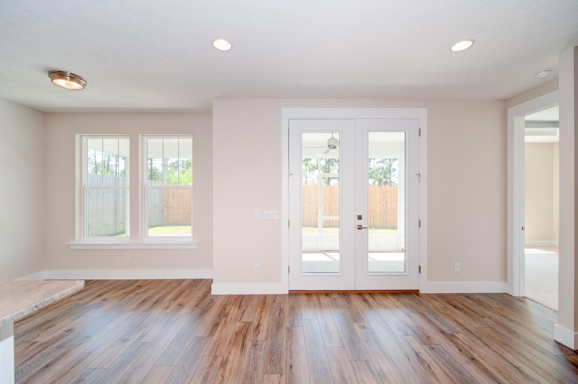 JAMAICAN LAKE CONDOS - Residential