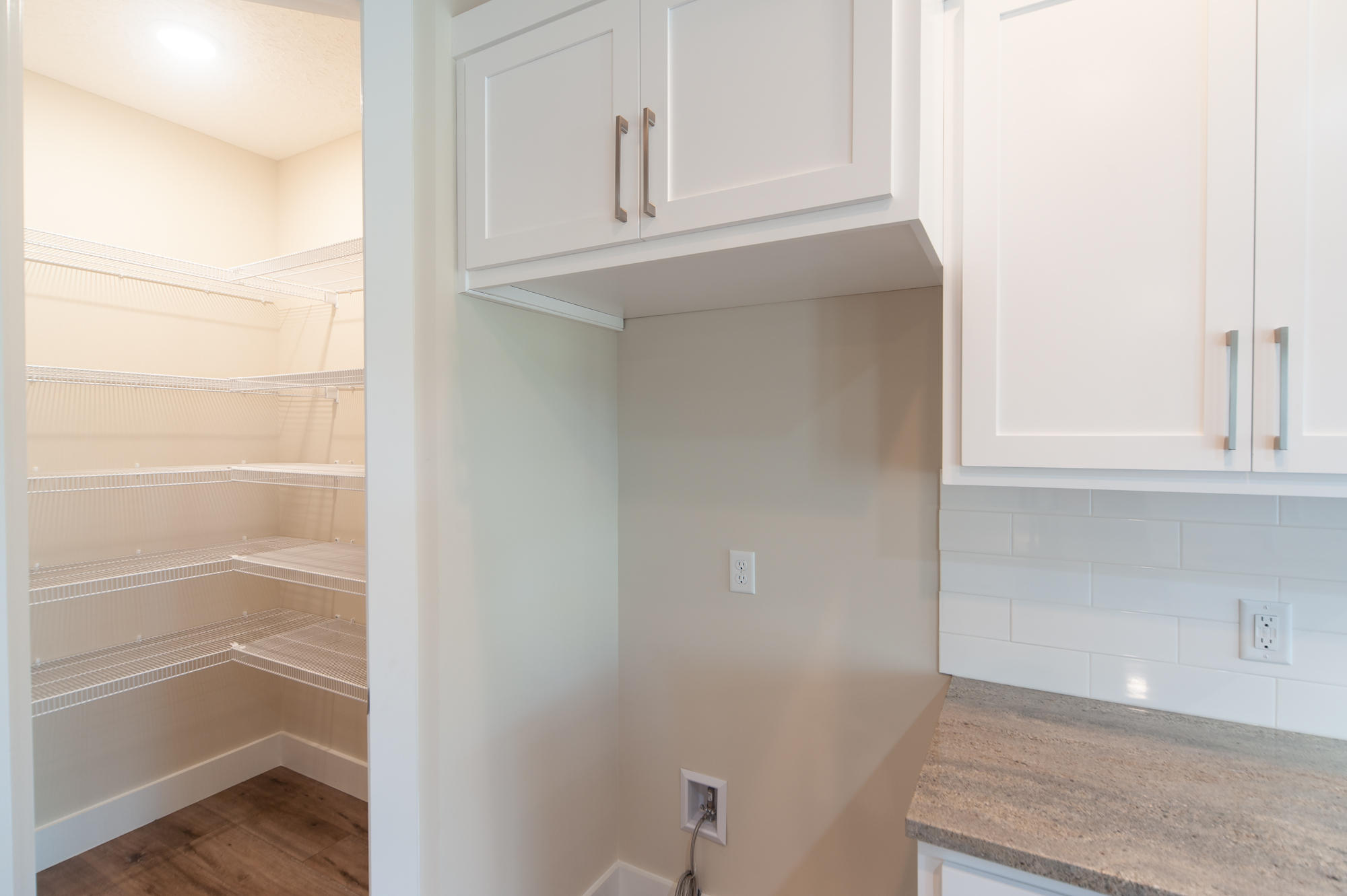 JAMAICAN LAKE CONDOS - Residential