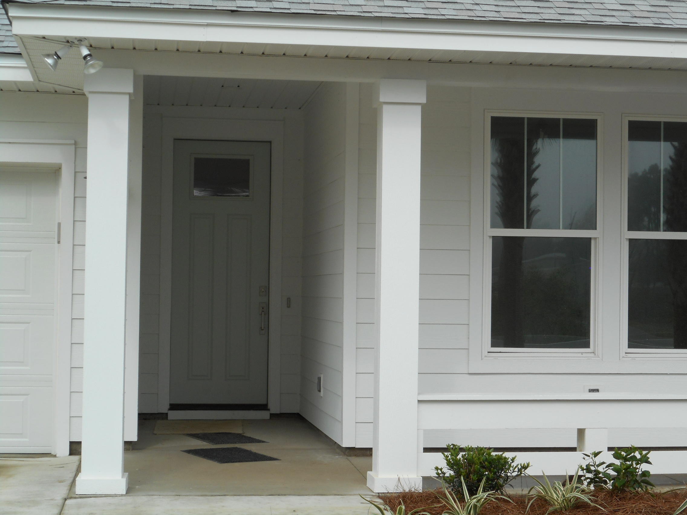 JAMAICAN LAKE CONDOS - Residential