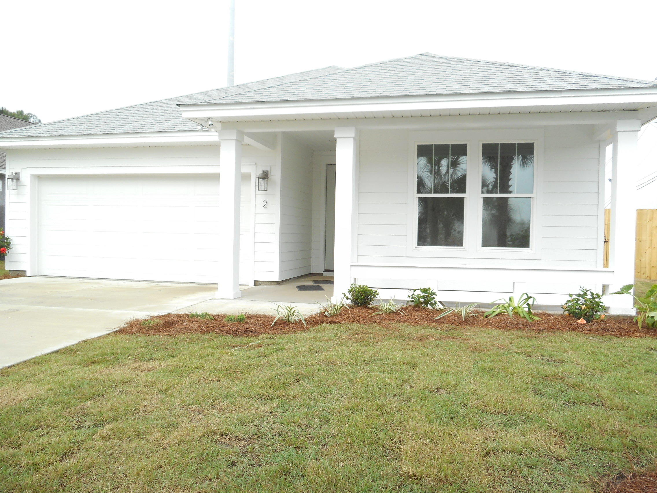 JAMAICAN LAKE CONDOS - Residential