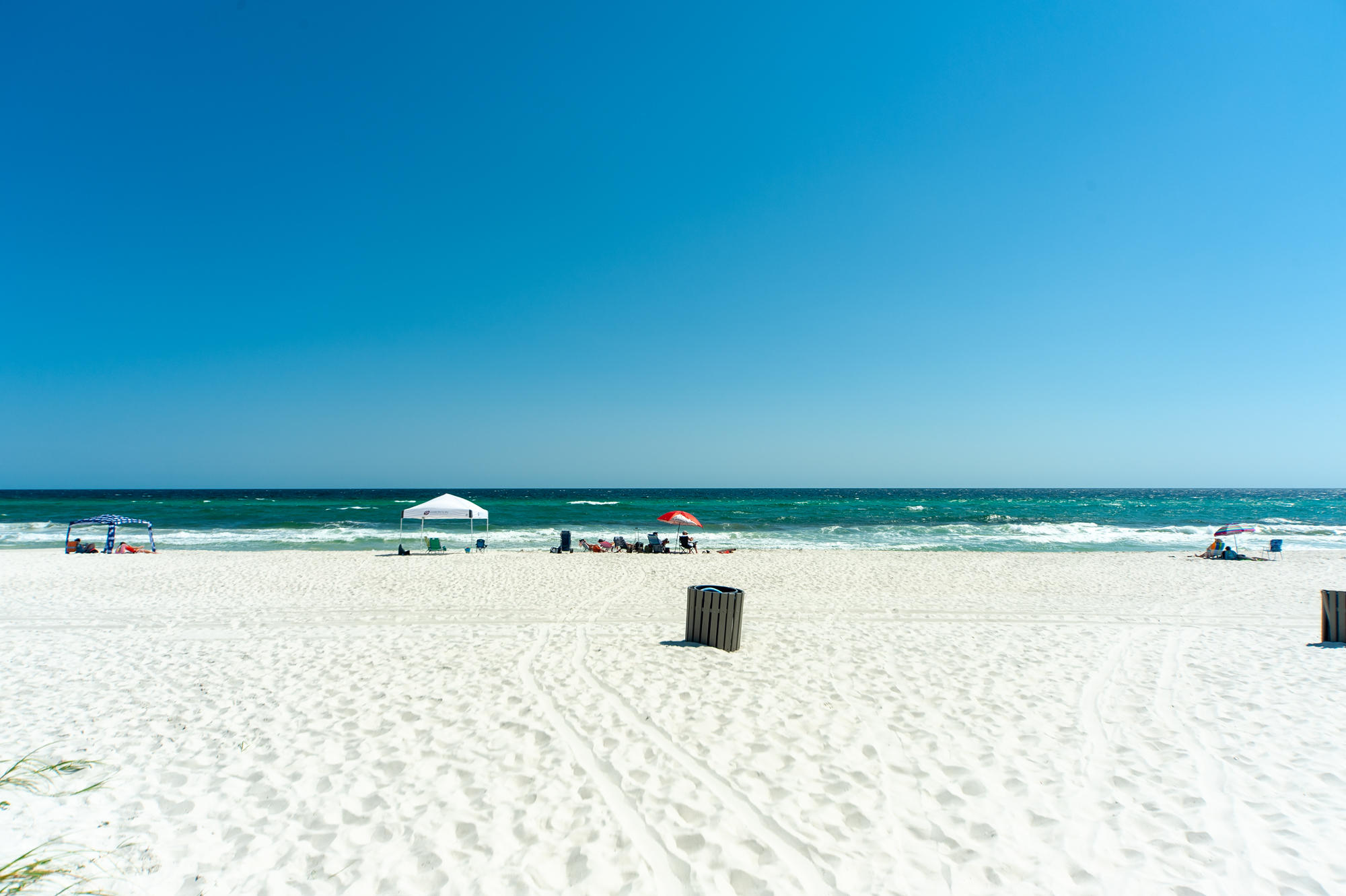 JAMAICAN LAKE CONDOS - Residential