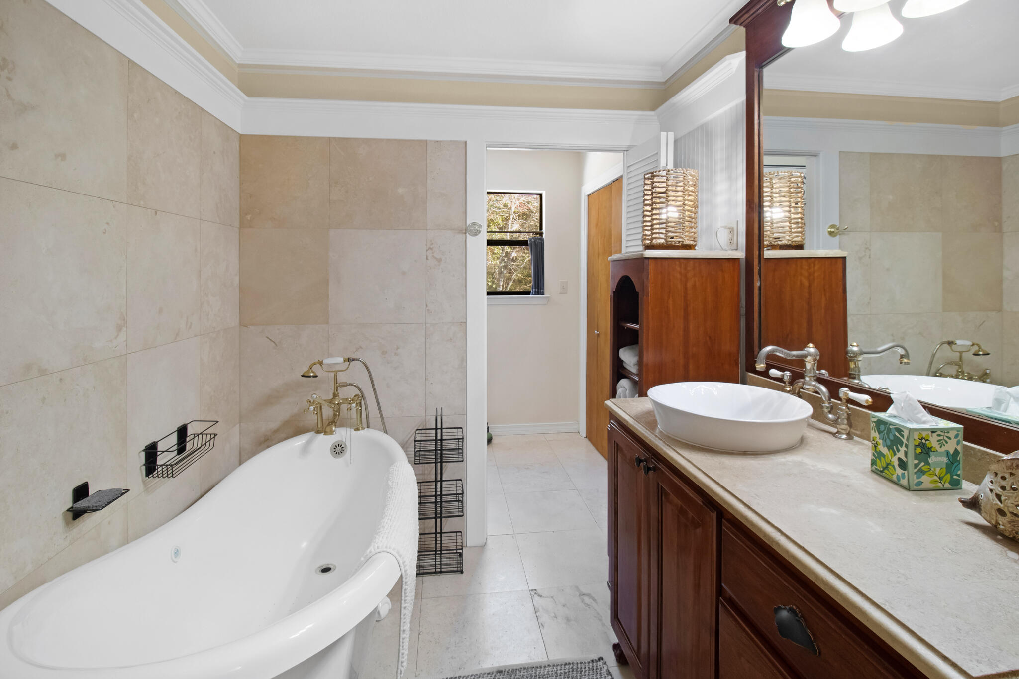 EAST BAY RIVER ESTATES 1ST ADDN - Residential