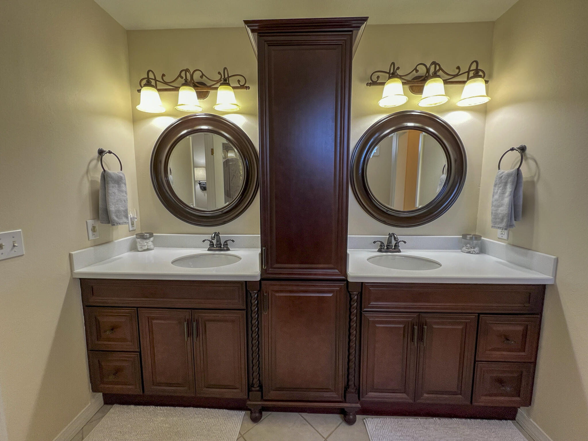 EAST BAY RIVER ESTATES 1ST ADDN - Residential