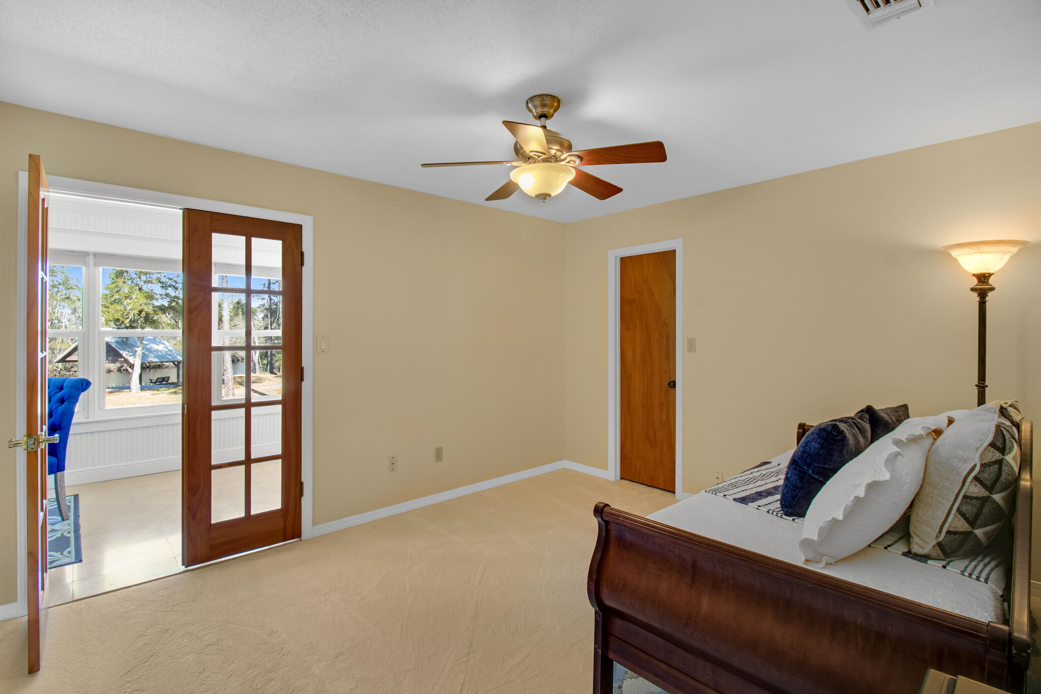 EAST BAY RIVER ESTATES 1ST ADDN - Residential