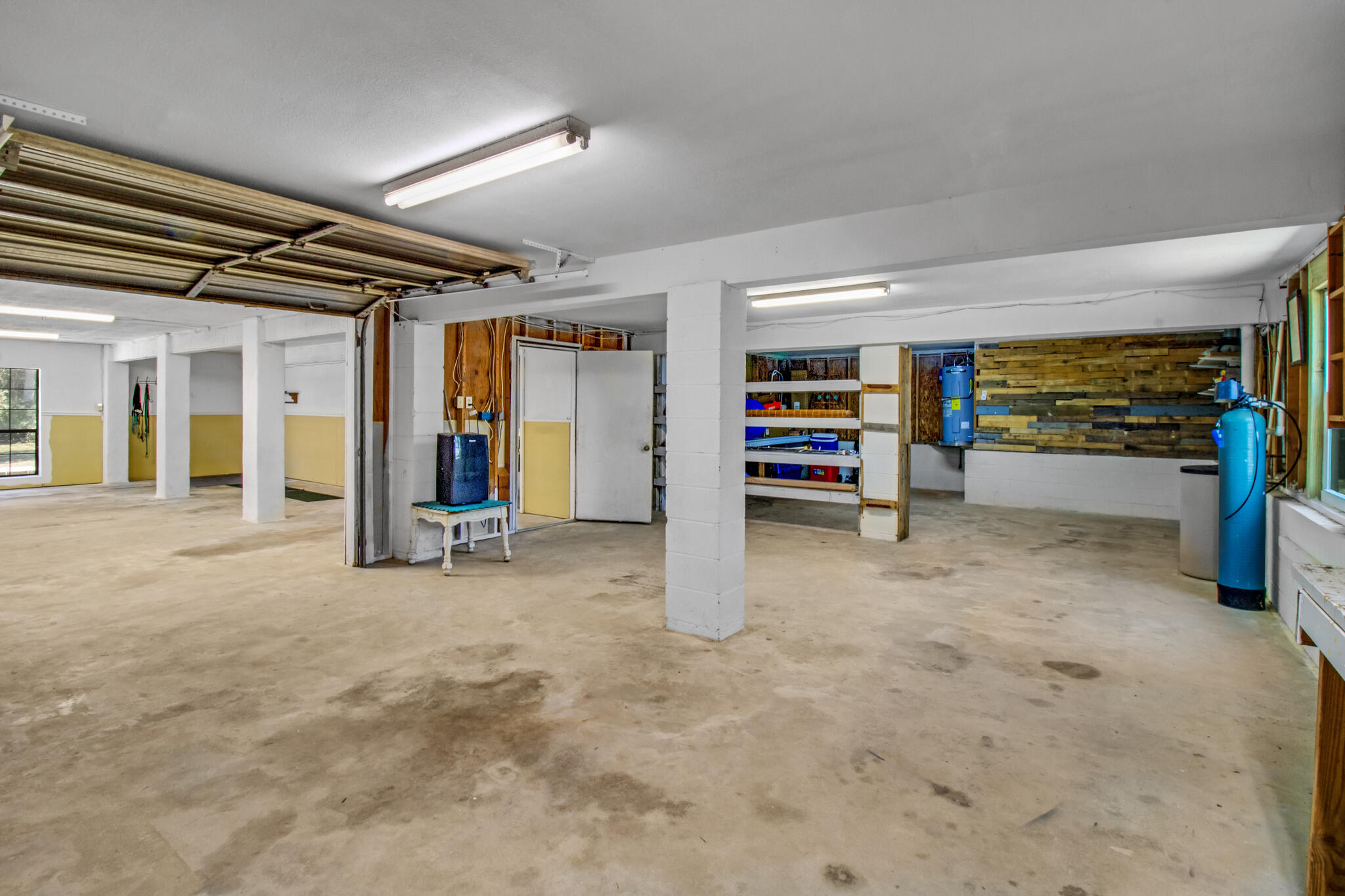 EAST BAY RIVER ESTATES 1ST ADDN - Residential