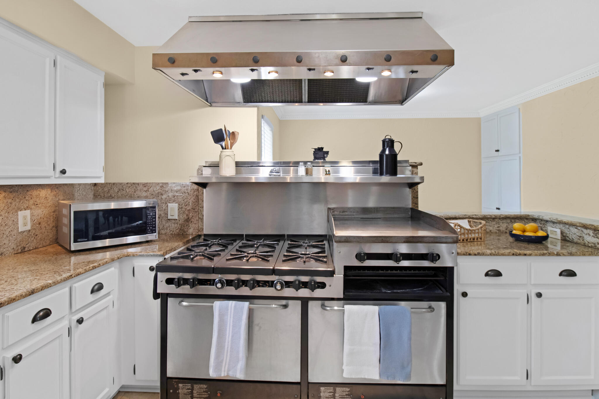 EAST BAY RIVER ESTATES 1ST ADDN - Residential