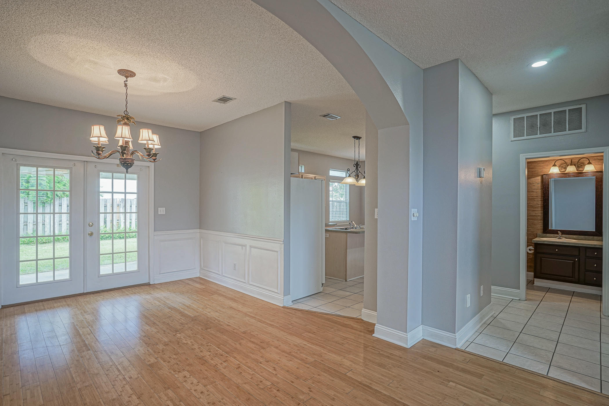 NORTH RIDGE CREEK S/D 1ST ADDN - Residential