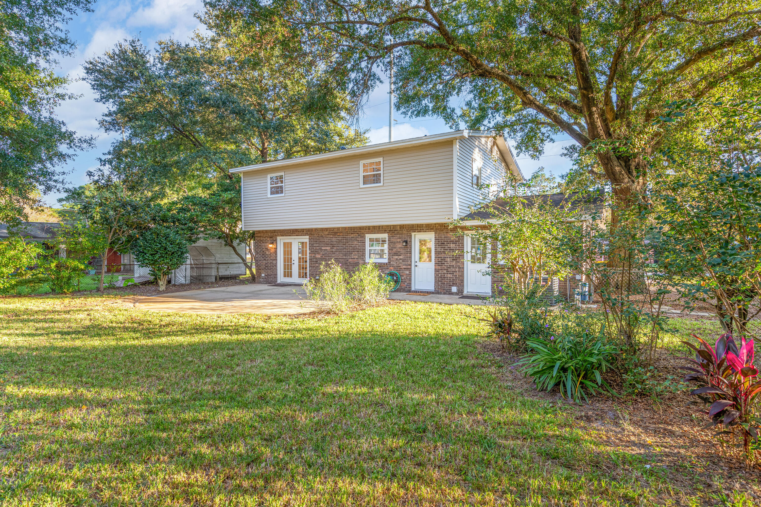 VESTA HEIGHTS 4TH ADDN - Residential