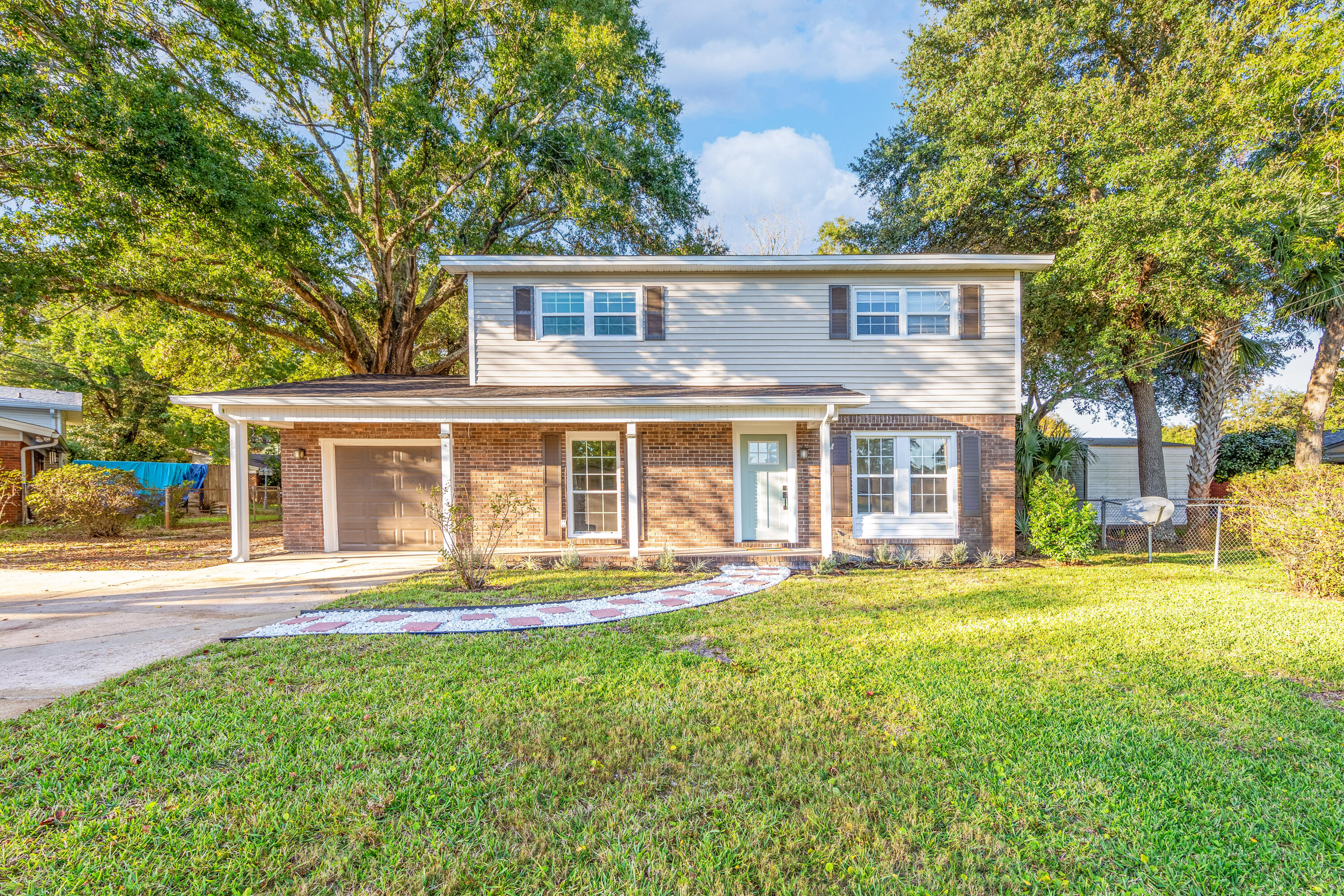 VESTA HEIGHTS 4TH ADDN - Residential