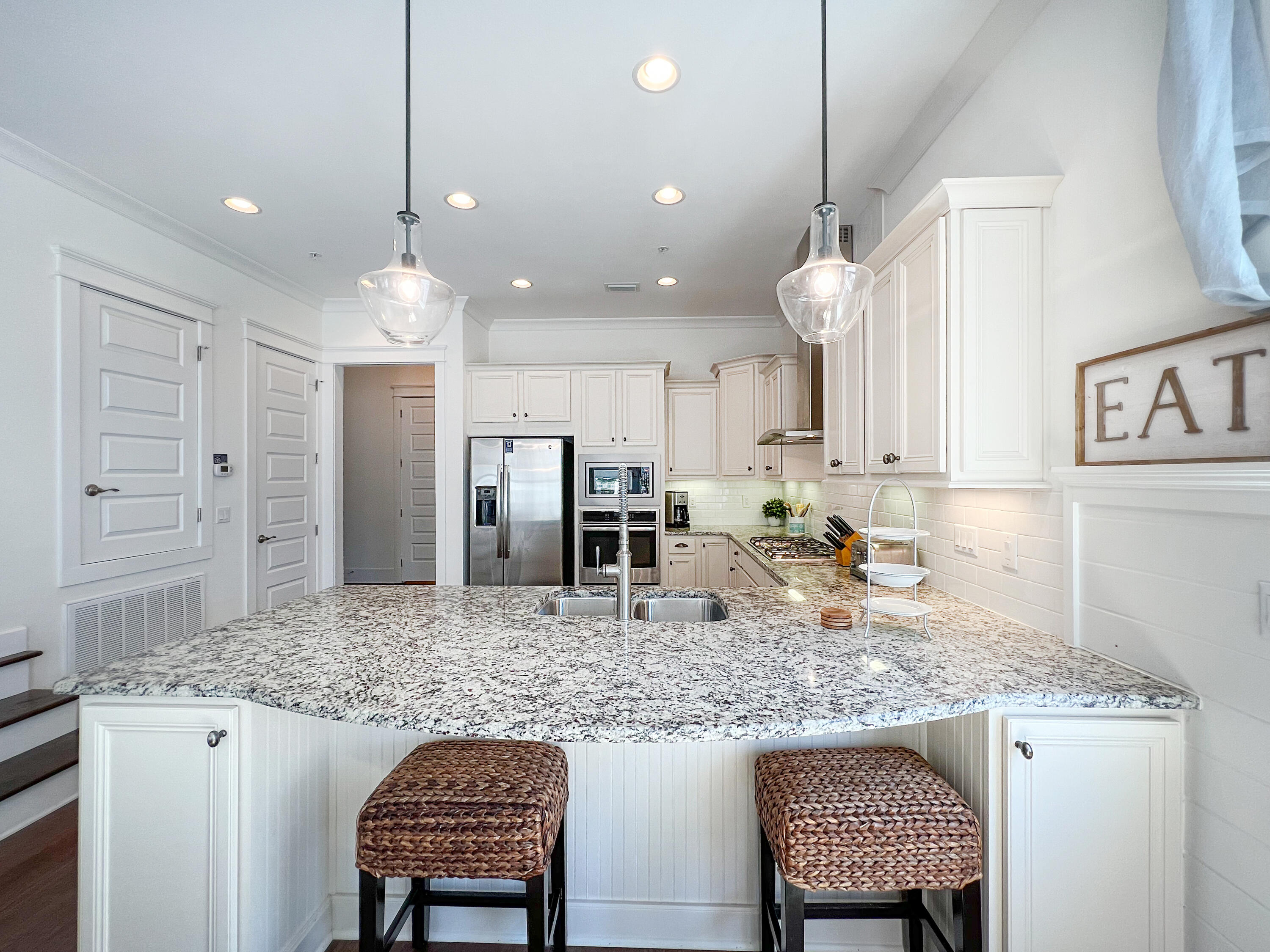 HIGHLAND PARKS - Residential