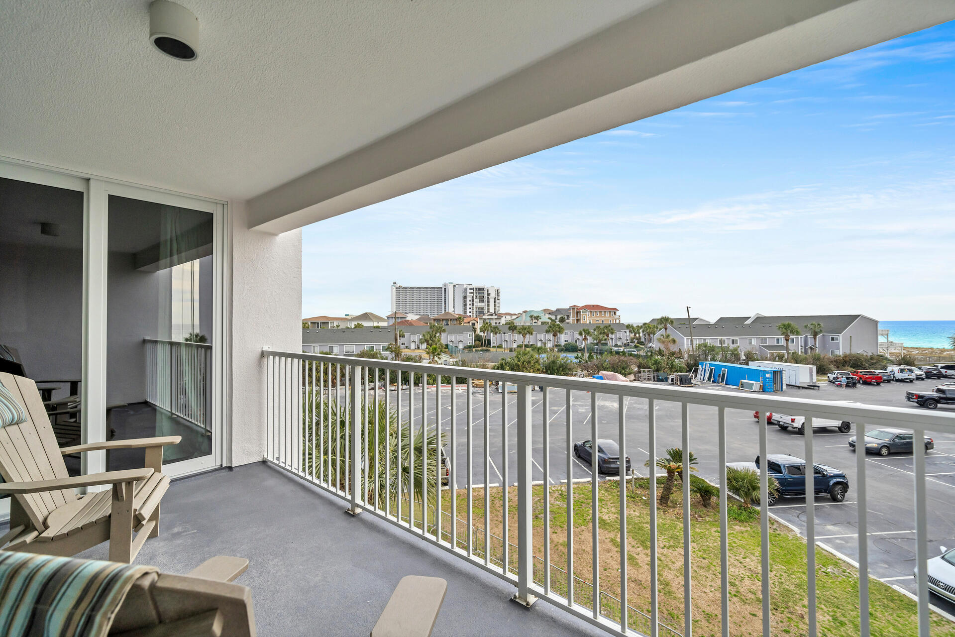 SHORELINE TOWERS 3 - Residential