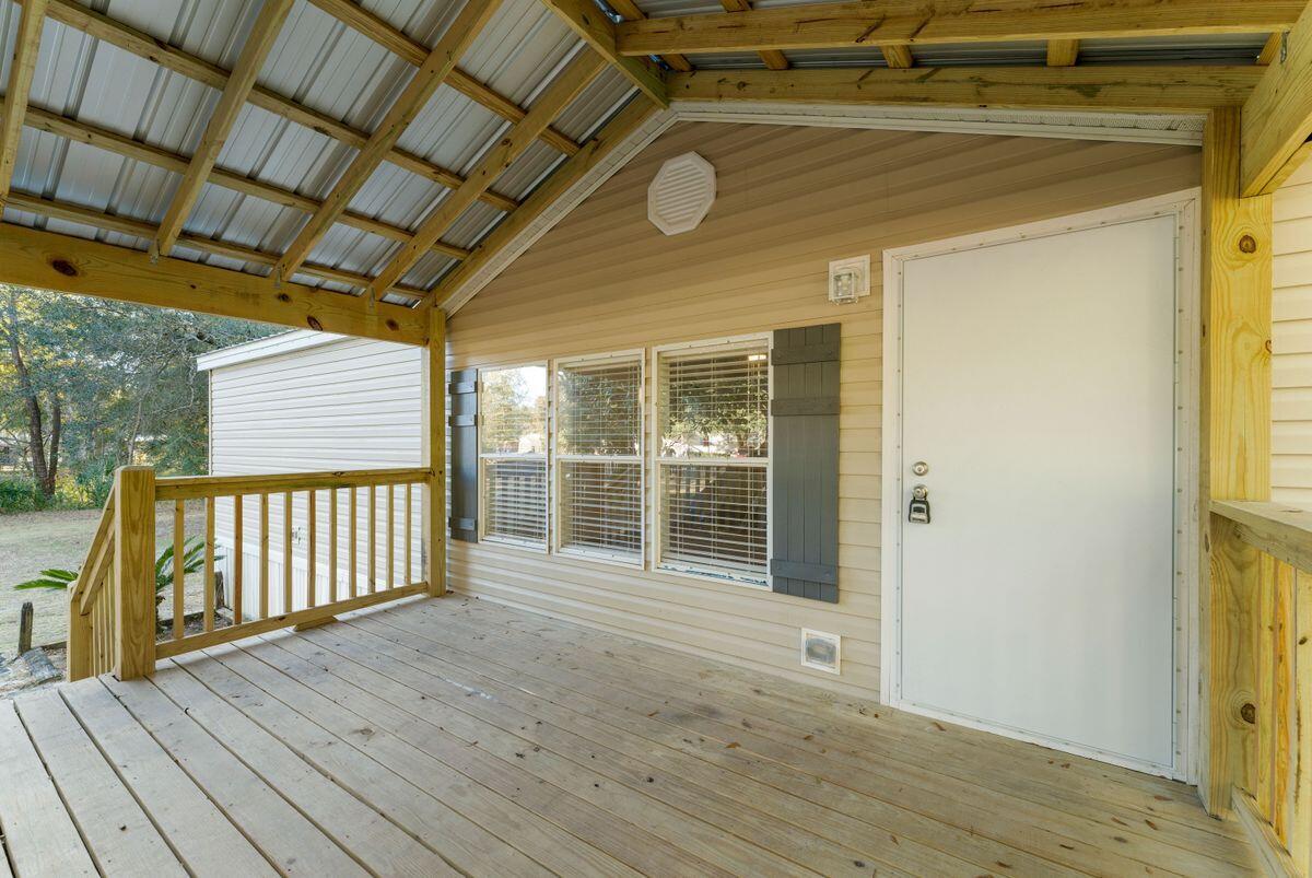 MALLARD CREEK UNREC - Residential