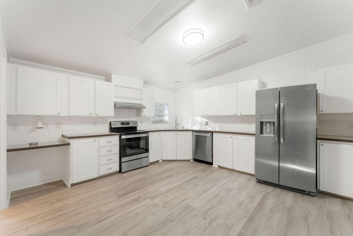 MALLARD CREEK UNREC - Residential