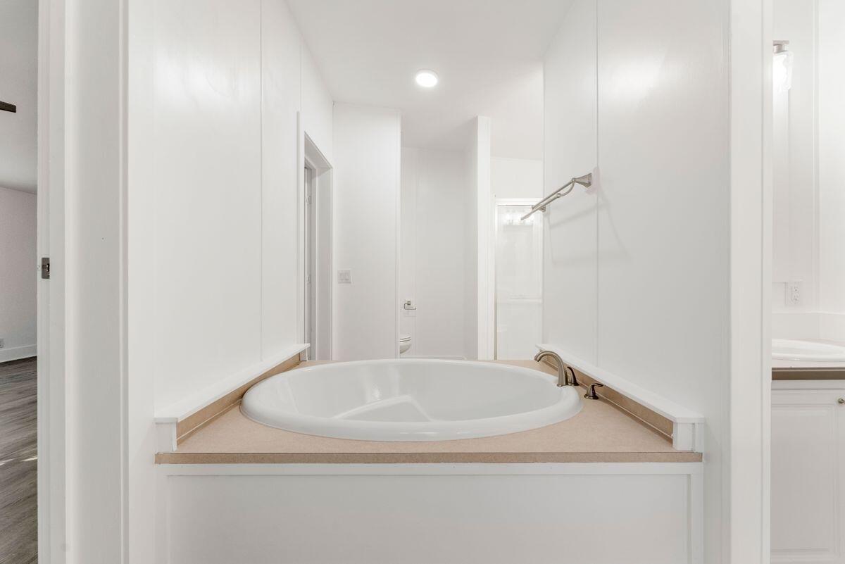 MALLARD CREEK UNREC - Residential