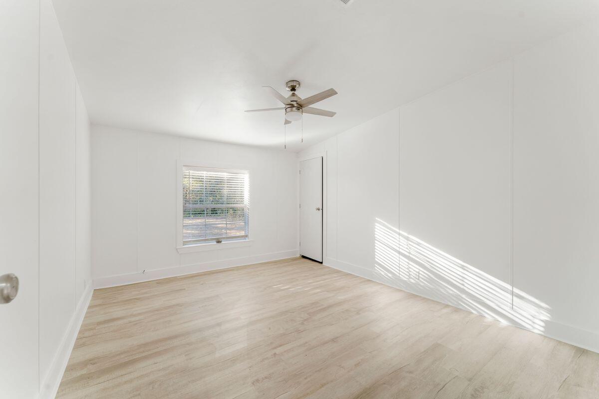 MALLARD CREEK UNREC - Residential