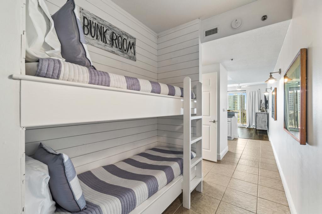 ARIEL DUNES II - Residential