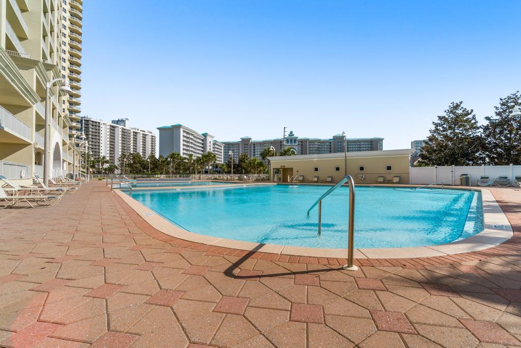 ARIEL DUNES II - Residential