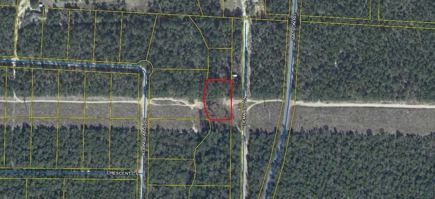 Partially wooded lot, perfect for your new house or manufactured home. Buyer must verify measurments to own satisfaction.