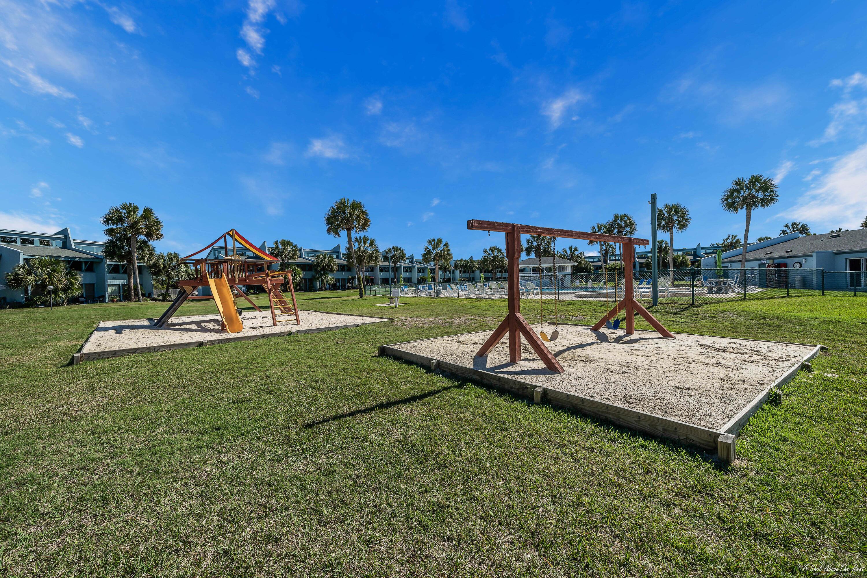 SUNNYSIDE BEACH & TENNIS CONDO - Residential