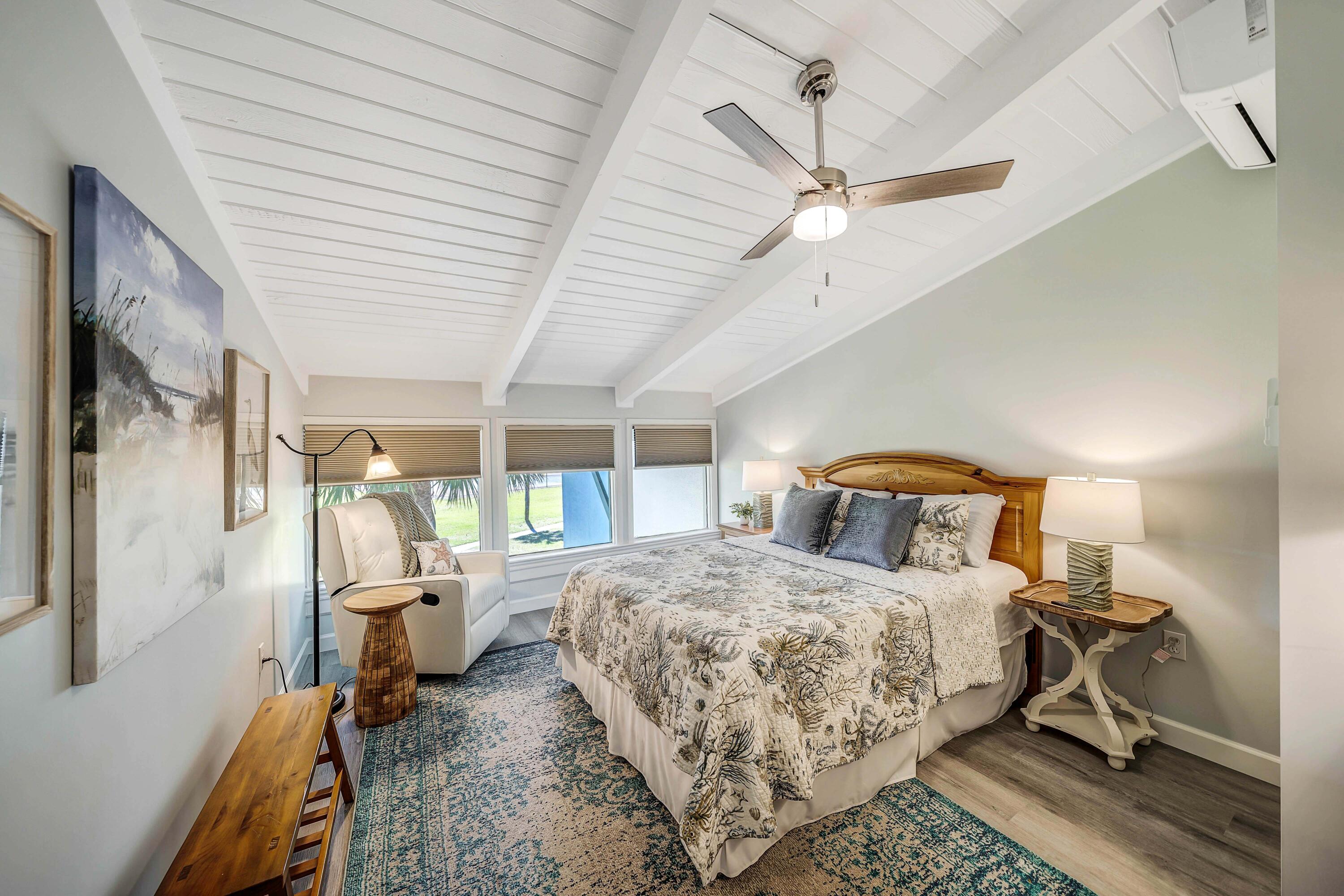 SUNNYSIDE BEACH & TENNIS CONDO - Residential